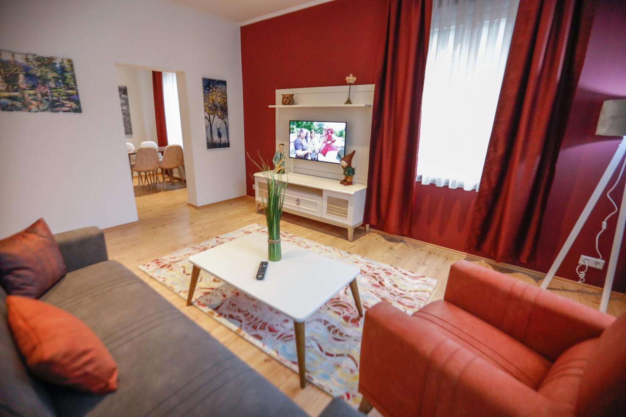 Turis Ferienwohnung 65-1 Triberg im Schwarzwald Esterno foto