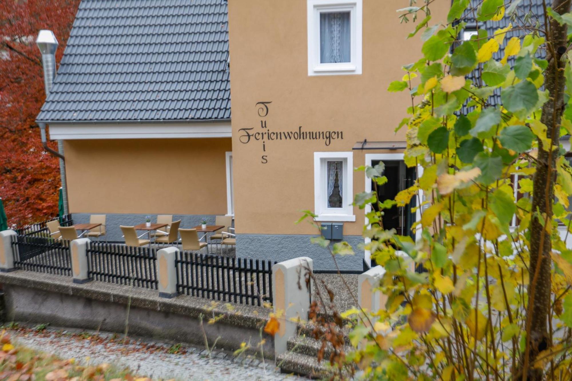 Turis Ferienwohnung 65-1 Triberg im Schwarzwald Esterno foto